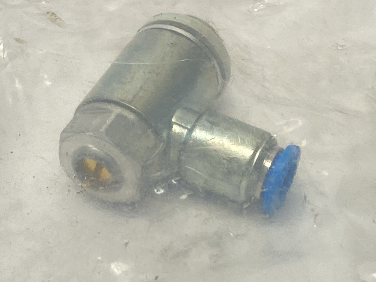Festo GRLA-1/4-QS-6-D One-Way Flow Control Valve 193146 - Maverick Industrial Sales