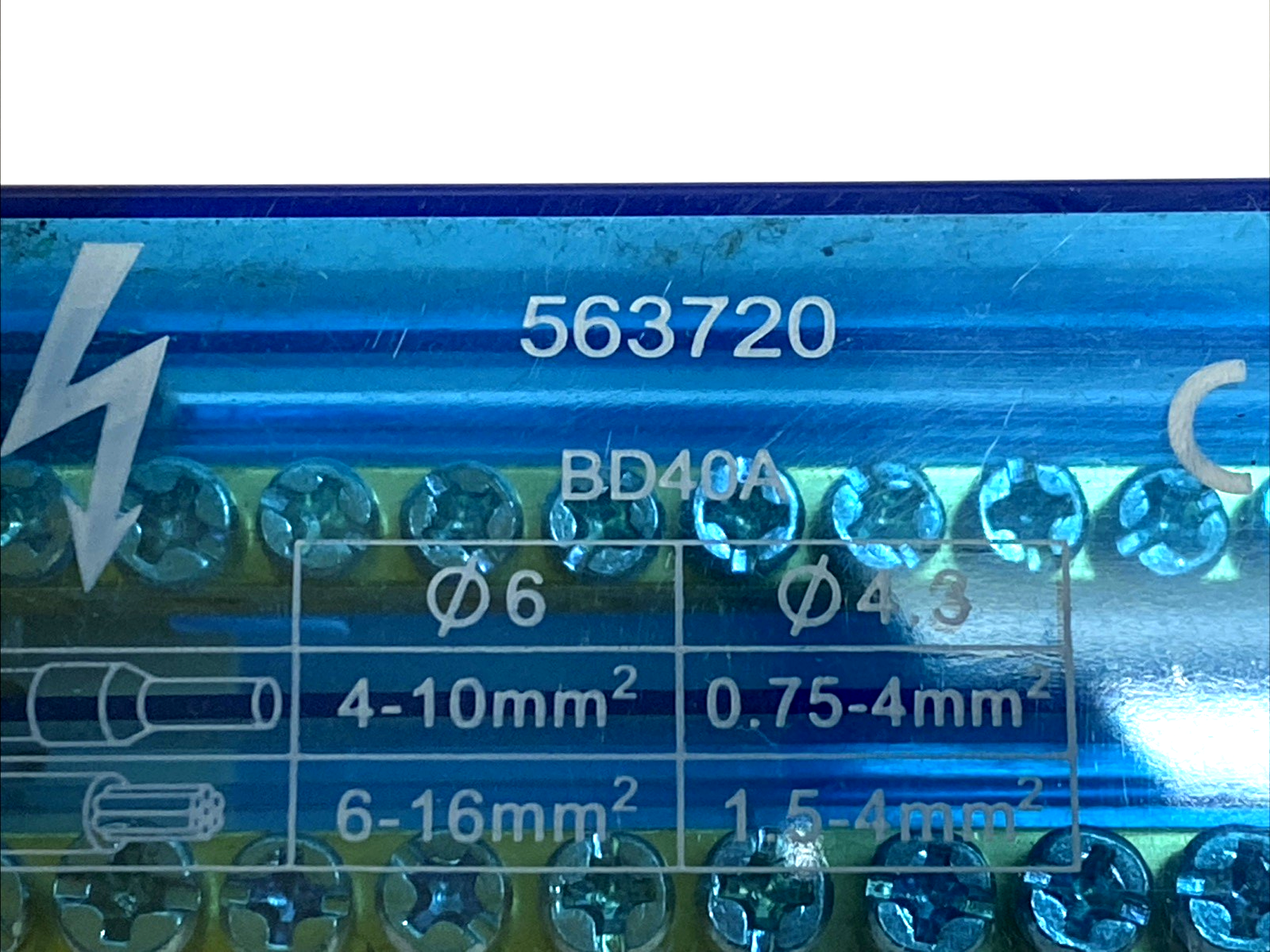 563720 BD‑40A | nVent ERIFLEX 2‑Pole 40A Power Distribution Block DIN‑Rail Mount - Used - Maverick Industrial Sales