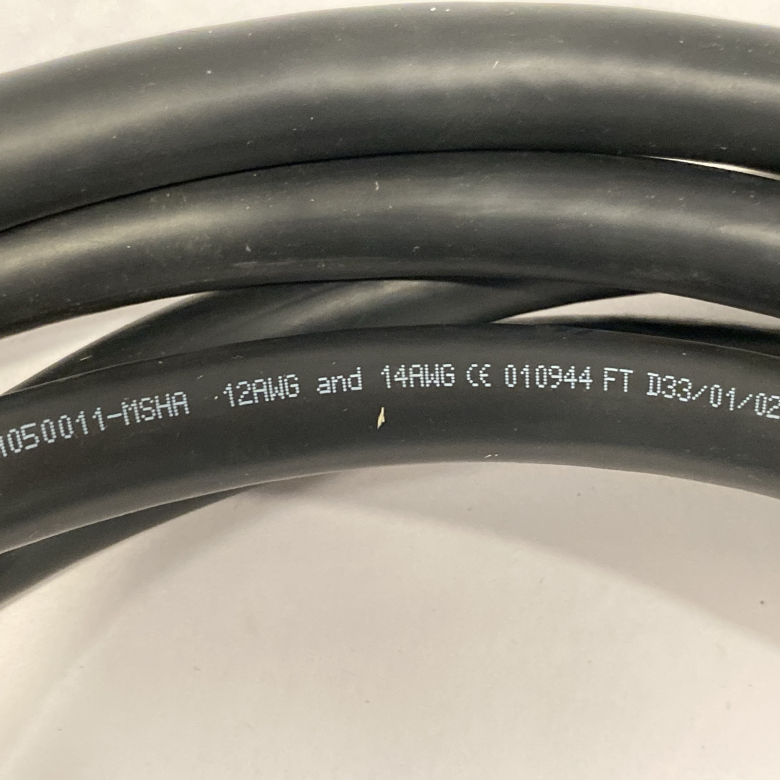 LAPP 7412044 Cable OLFLEX VFD W/SIGNAL 12/4C+14/2C 18-FT 4C 12 AWG Black - Maverick Industrial Sales
