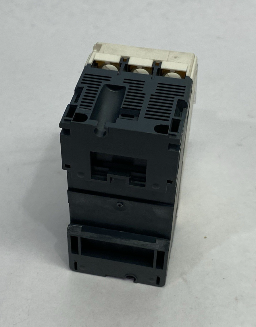 GV2P05 | Schneider Electric TeSys Deca Manual Starter/Protector 0.63-1A - Used - Maverick Industrial Sales