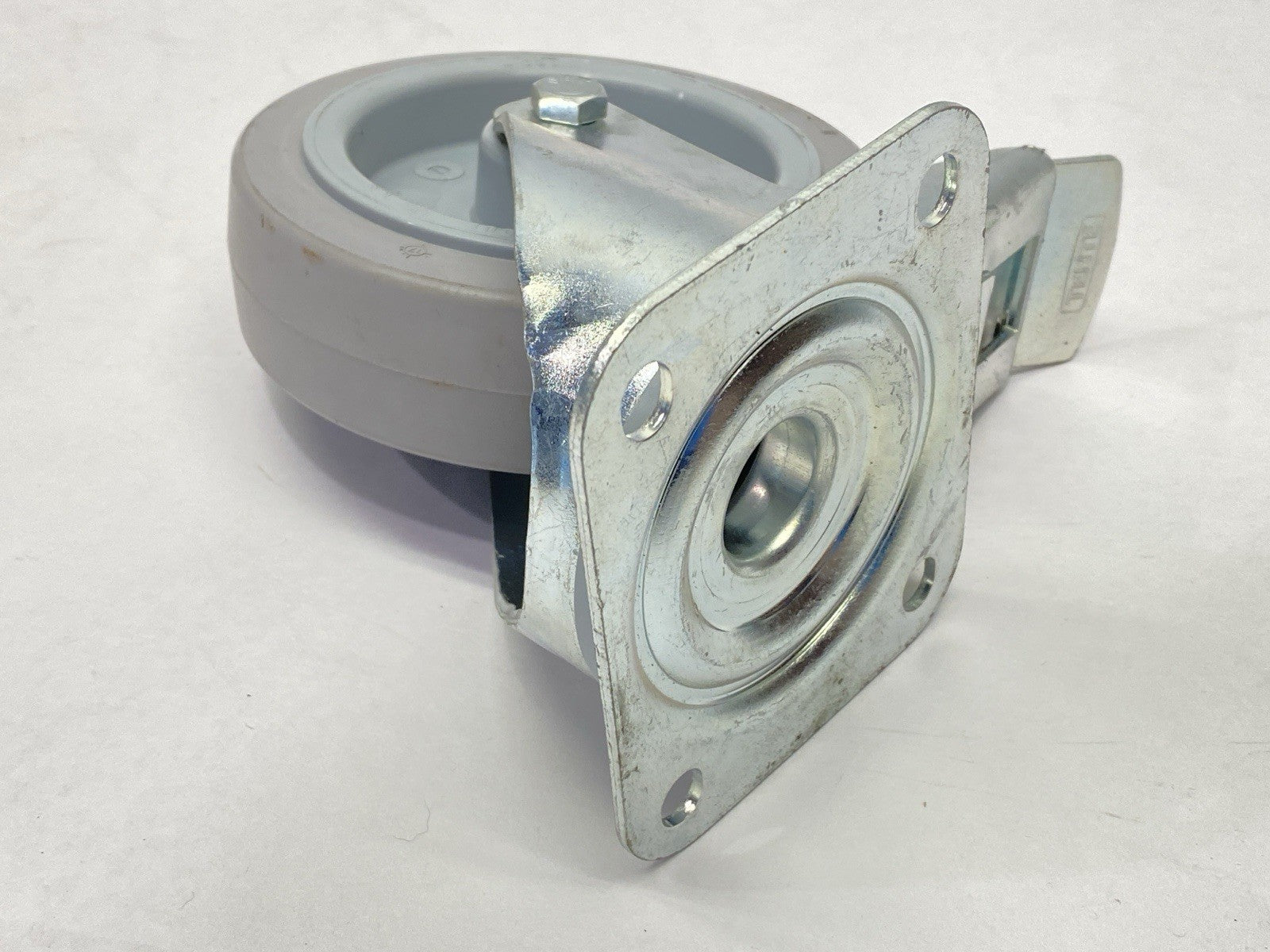 3477UFR125P62 | Tente Top Plate Swivel With Brake Caster Wheel 125mm Diameter - New – Open box - Maverick Industrial Sales