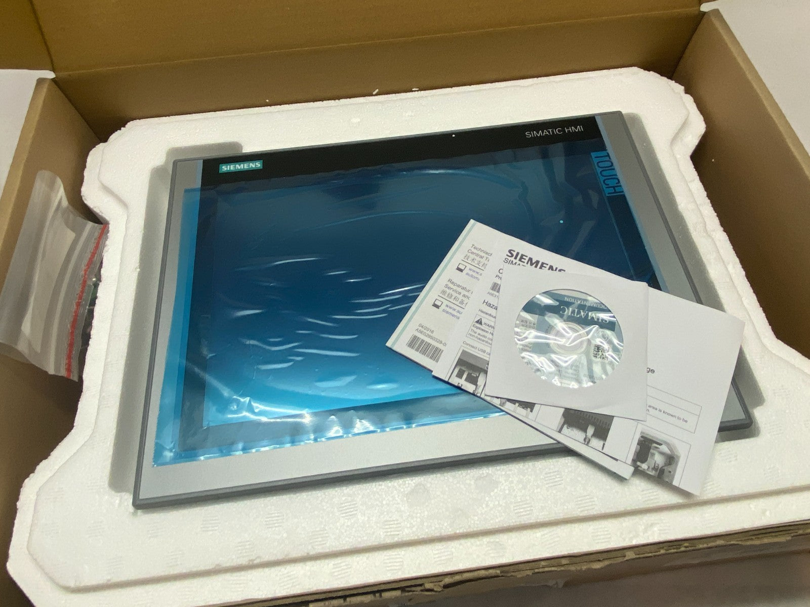 Siemens 6AV2124-0MC01-0AX0 SIMATIC HMI TP1200 Comfort Touch Panel, 12" Screen - Maverick Industrial Sales