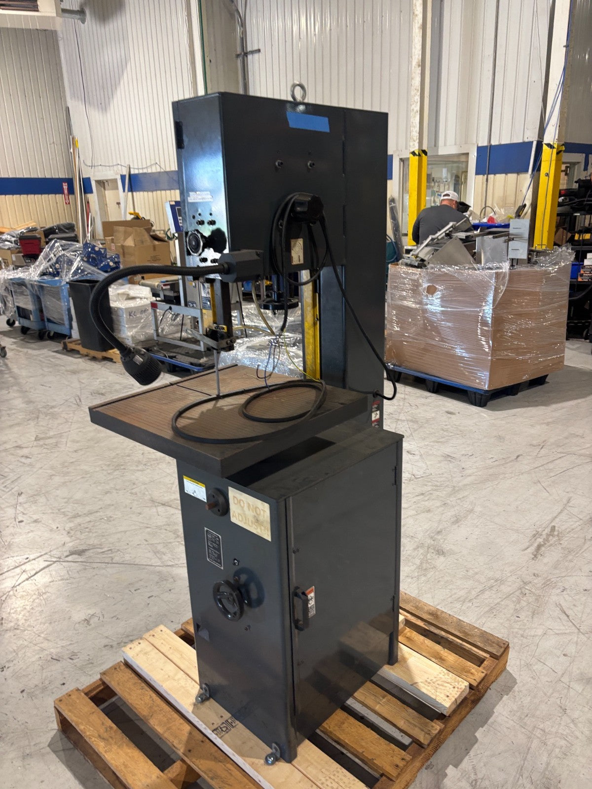 Dake V16 Vertical Bandsaw, 2HP, 2.5kVA Welder, 230, Blade Welder/Grinder, Repair - Maverick Industrial Sales