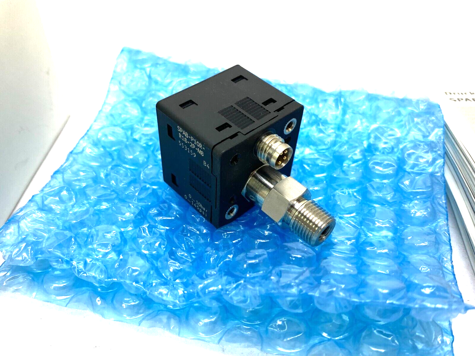 Festo SPAB-P10R-R18-2P-M8 Digital Pressure Sensor 553159 - Maverick Industrial Sales
