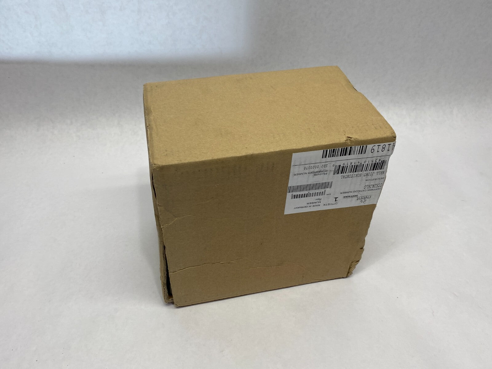 Hoffman CCS2WJHLG Compact Horizontal 2-Wall Joint Rotational White Aluminum - Maverick Industrial Sales