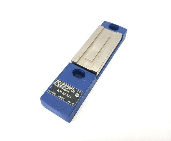 Schmersal MZM 100-B1.1 Solenoid Interlock Safety Switch Actuator Plate 101204290