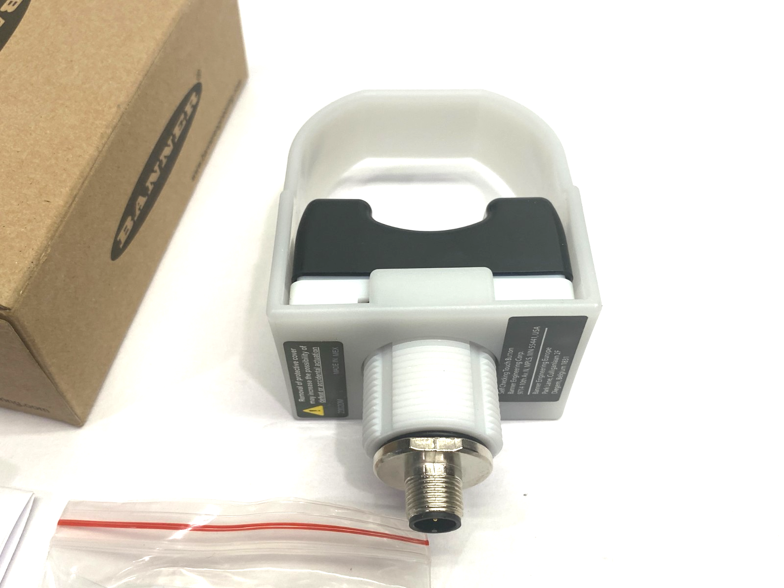 Banner VTBP6GRQ Illuminated Verification Touch Button 2-Color 5-Pin M12 75937 - Maverick Industrial Sales