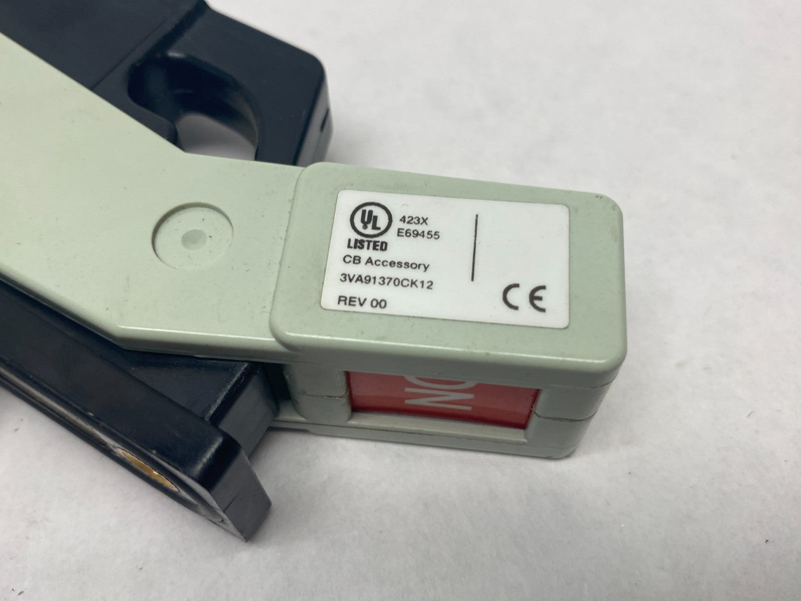 Siemens 3VA91370CK12 Disconnect Handle Plastic HANDLE ONLY - Maverick Industrial Sales