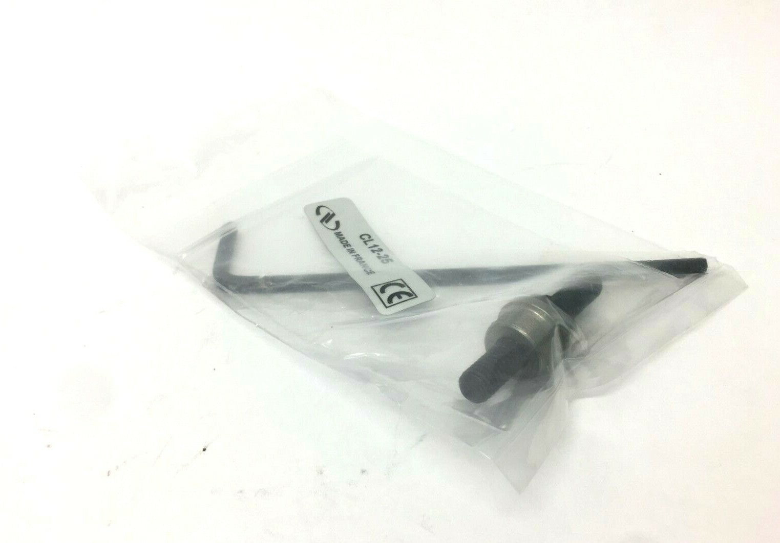 MKS Newport CL12-25 Carriage Lock UMR8.25 - Maverick Industrial Sales