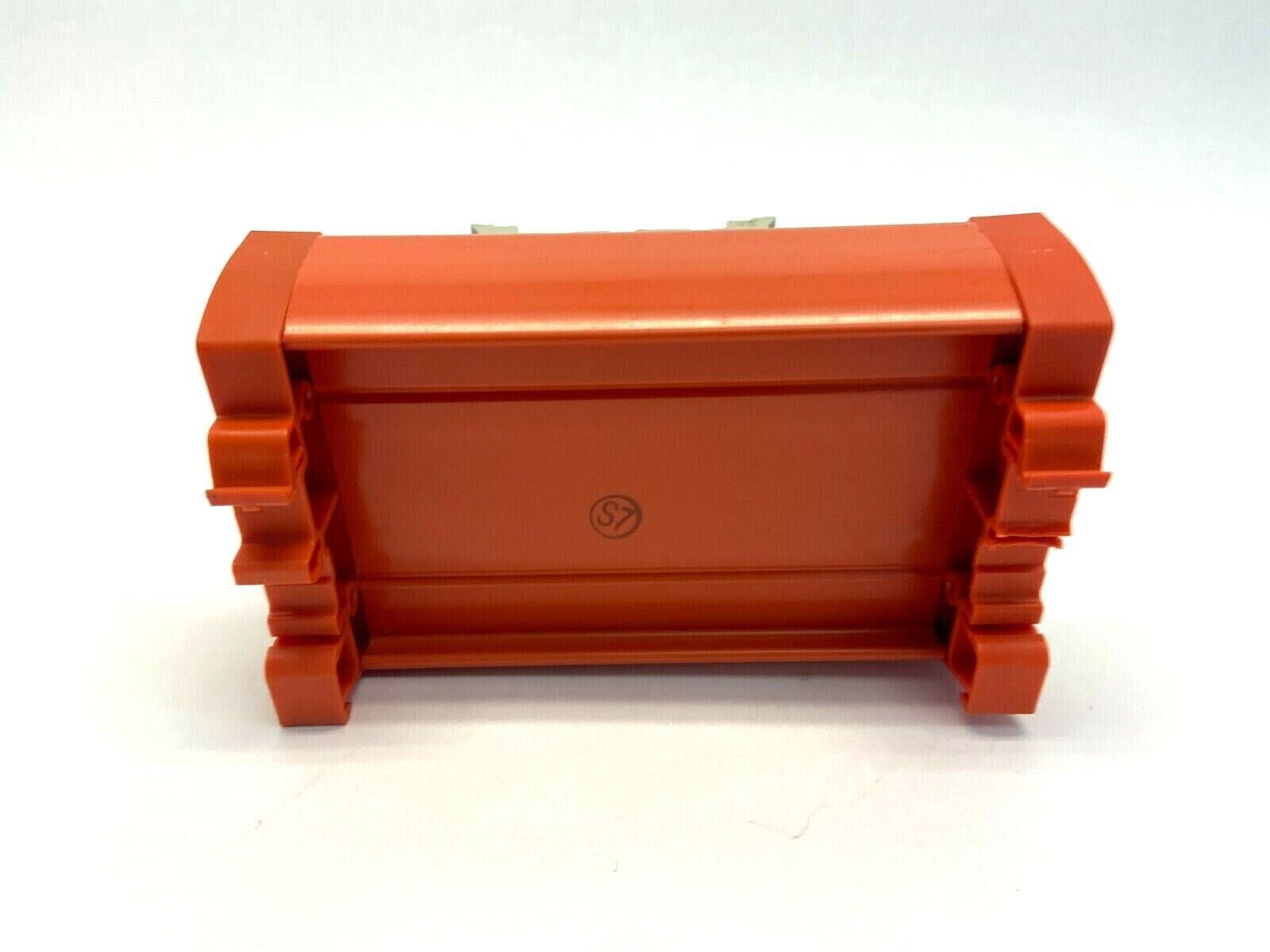 Entrelec BF HE10-16-T Interface Module 0210 12 07 BROKEN DIN RAIL - Maverick Industrial Sales