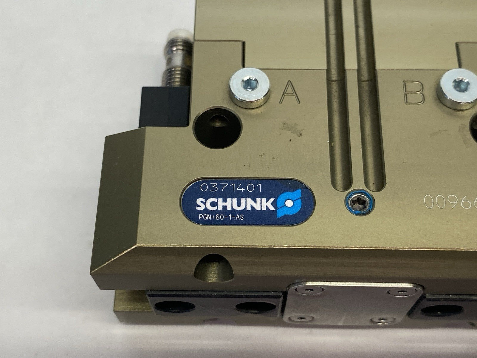 Schunk PGN-plus 80-1-AS-SD Universal Pneumatic Gripper 2-Jaw 8mm Stroke 371401 - Maverick Industrial Sales