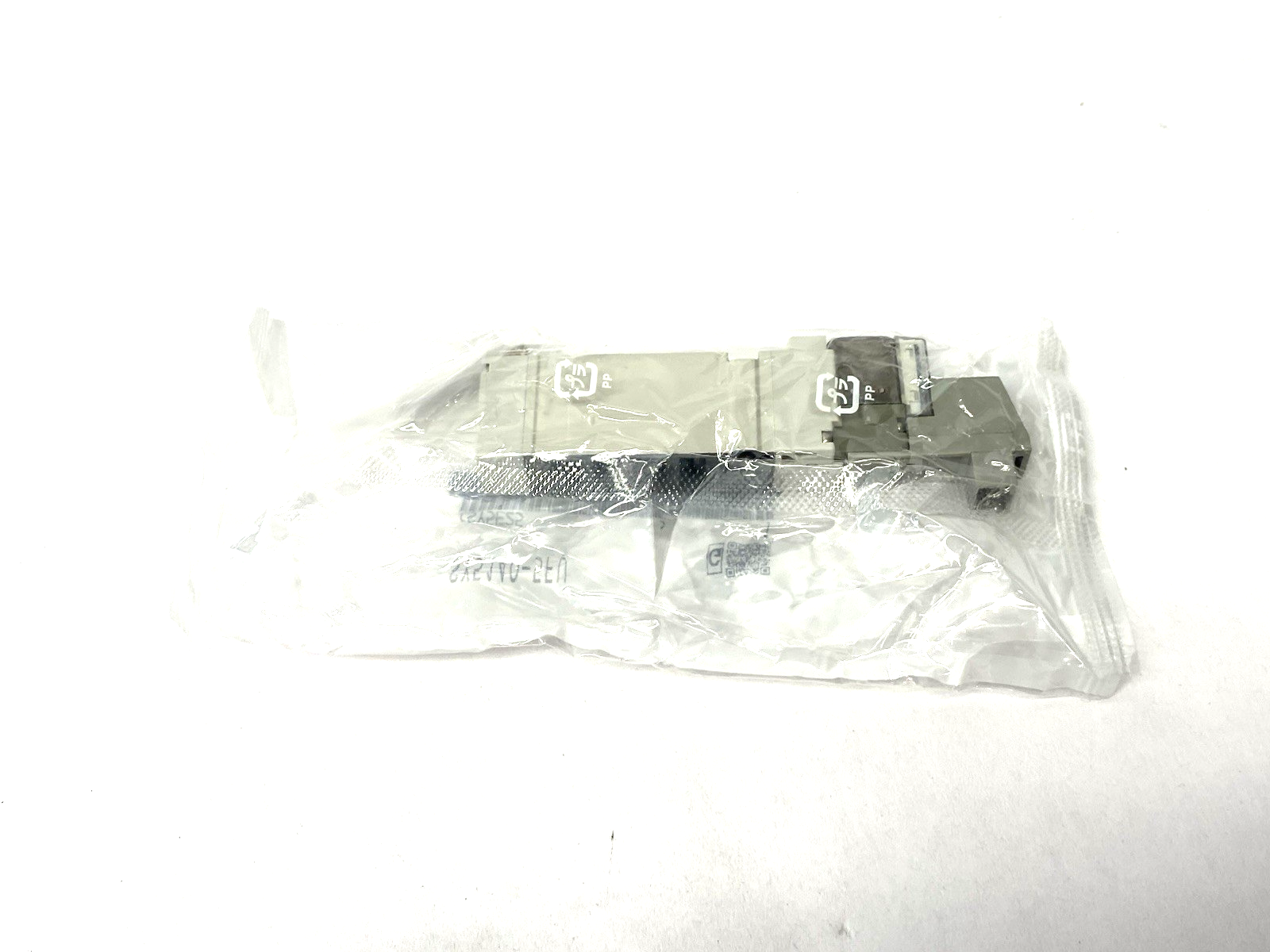 SMC SY5140-5FU Plug-in Base Mount Solenoid Valve 5/2-Way 24VDC - Maverick Industrial Sales