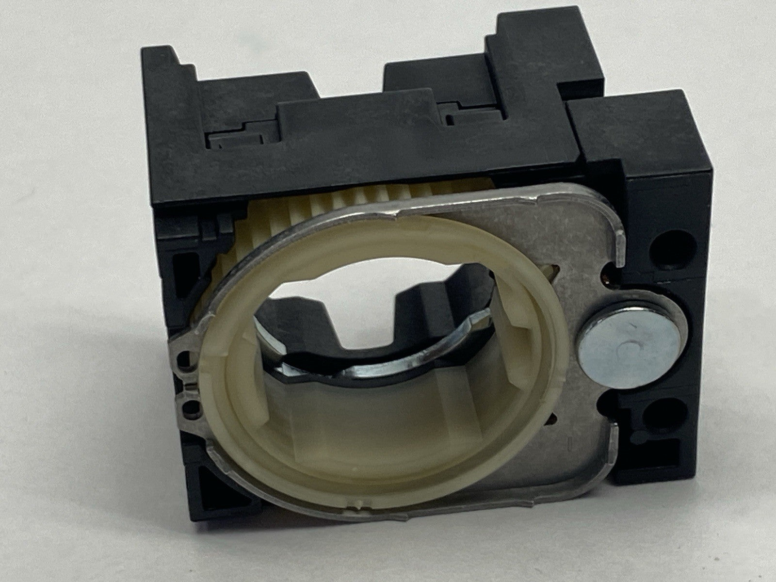 Scheugenpflug 3MTC33019 Cover Valve Plate DKM050 - Maverick Industrial Sales