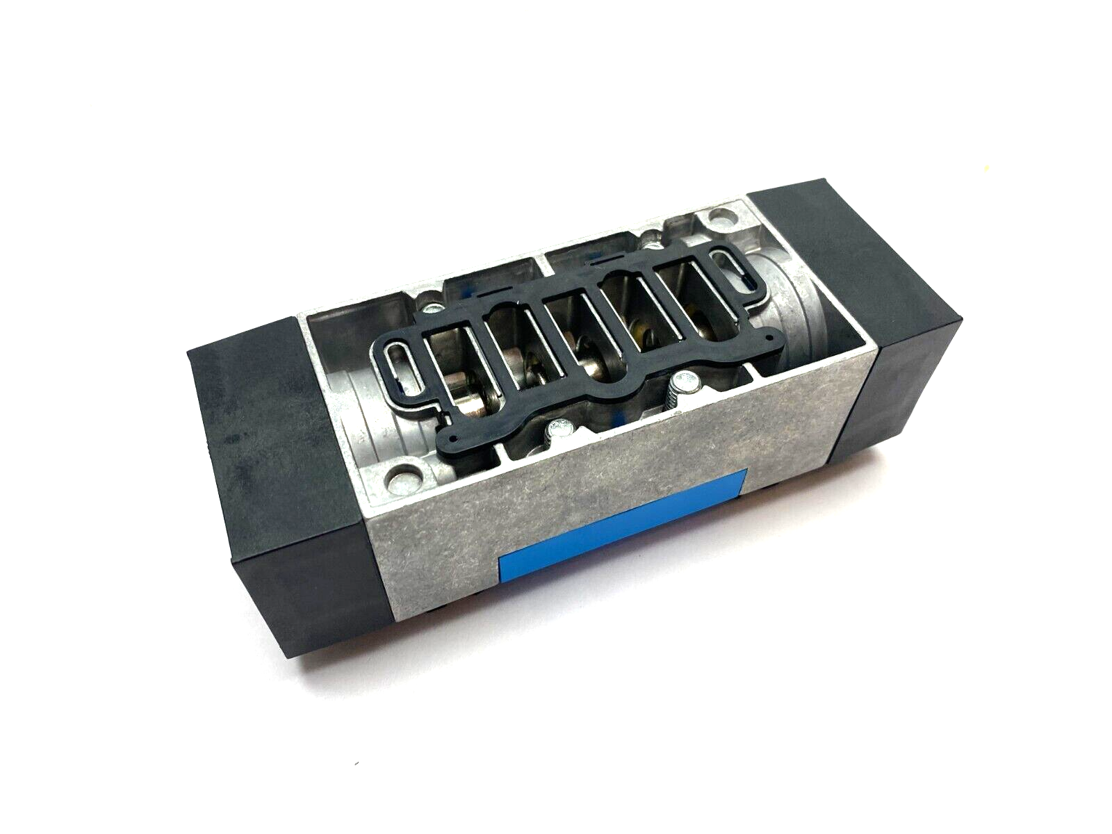 Festo VL-5/3E-D-3-C Sub-Base Pneumatic Valve 5/3 Exhausted 151868 - Maverick Industrial Sales