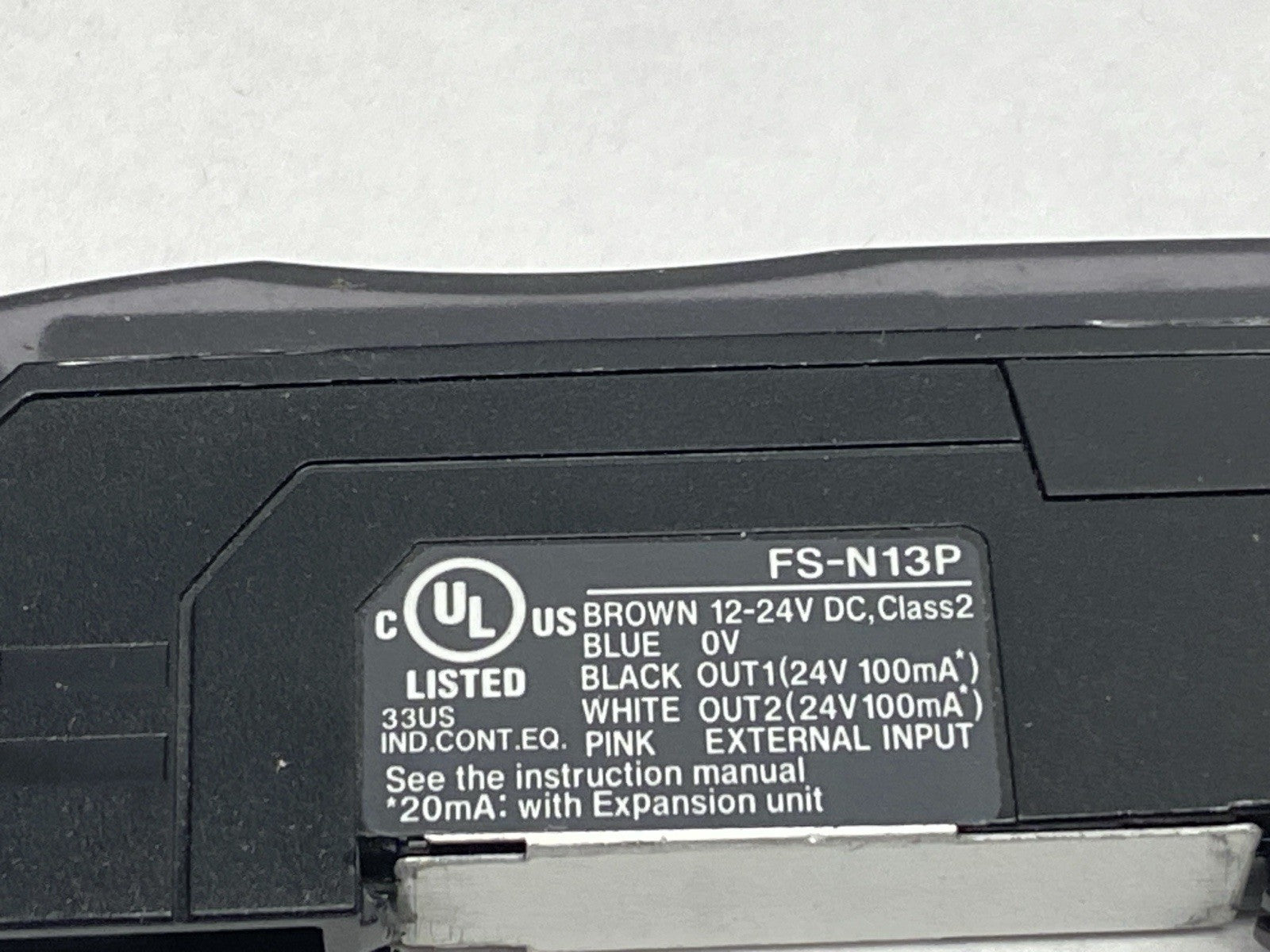 Keyence FS-N13P Digital Fiber Optic Sensor Fiber Amplifier Cable Type Main Unit - Maverick Industrial Sales