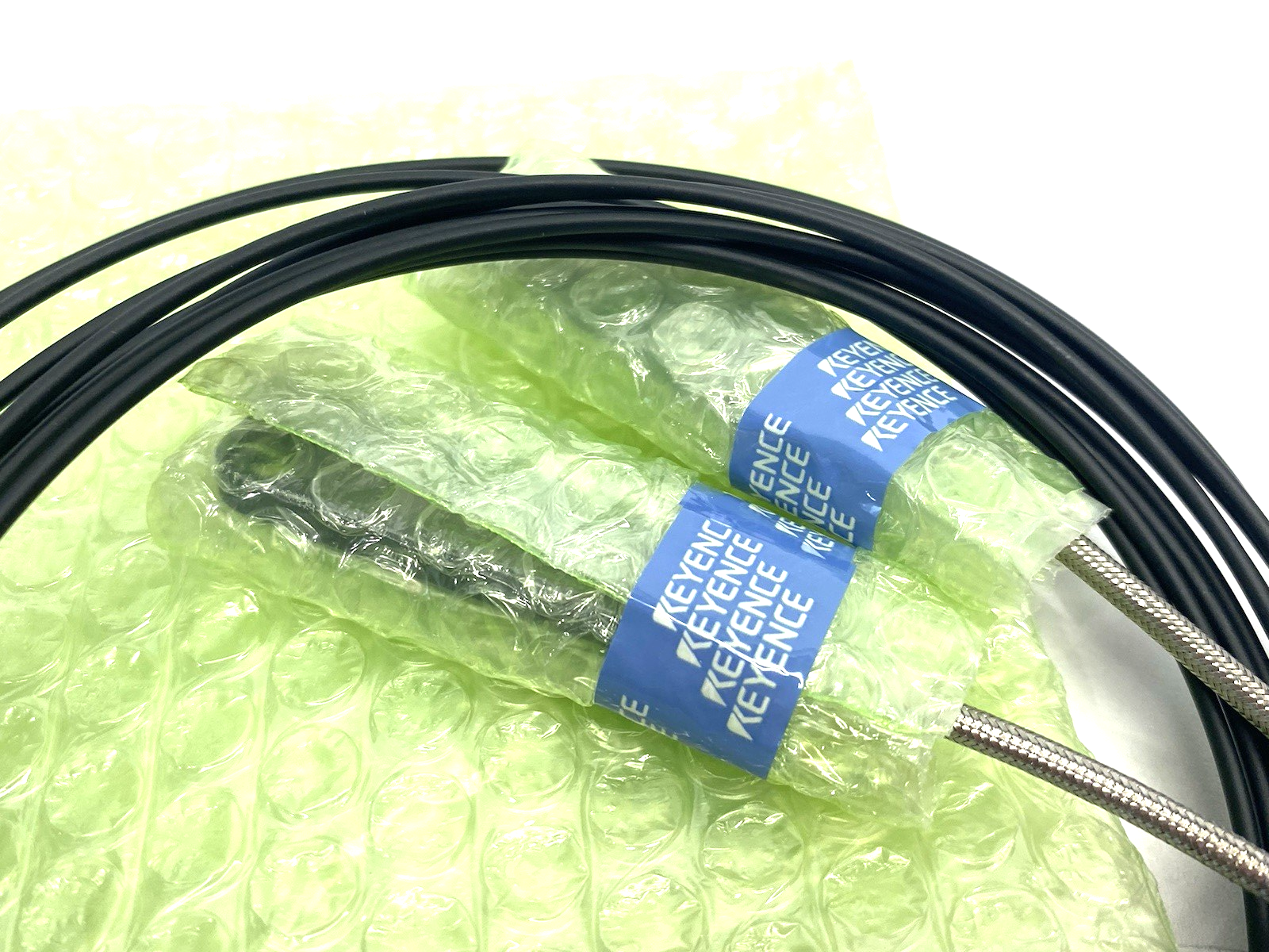 FU-A40 | Keyence Fiber Unit Thrubeam Type, 40mm Array IP67 - New - Maverick Industrial Sales