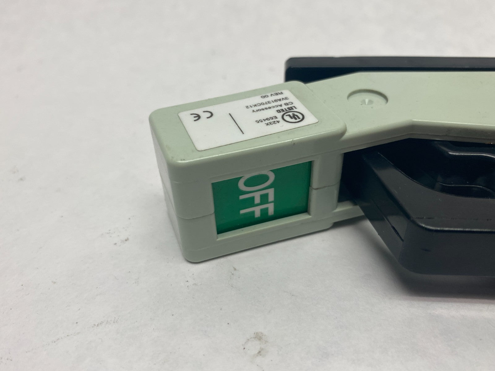 Siemens 3VA91370CK12 Disconnect Handle Plastic HANDLE ONLY - Maverick Industrial Sales