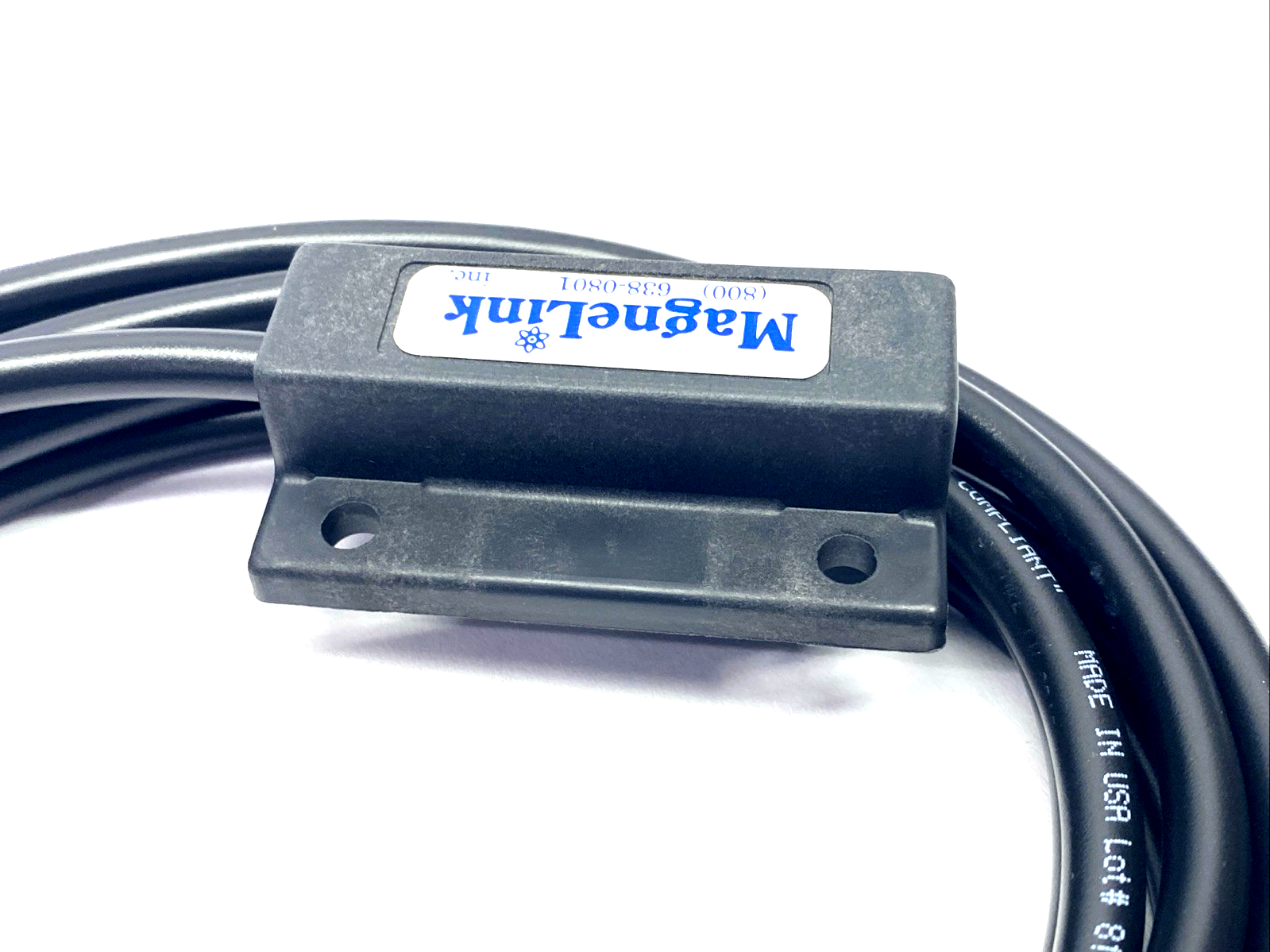 MagneLink MLT-P10 Magnetic Switch SPST/NO 230VAC 2A NO ACTUATOR - Maverick Industrial Sales