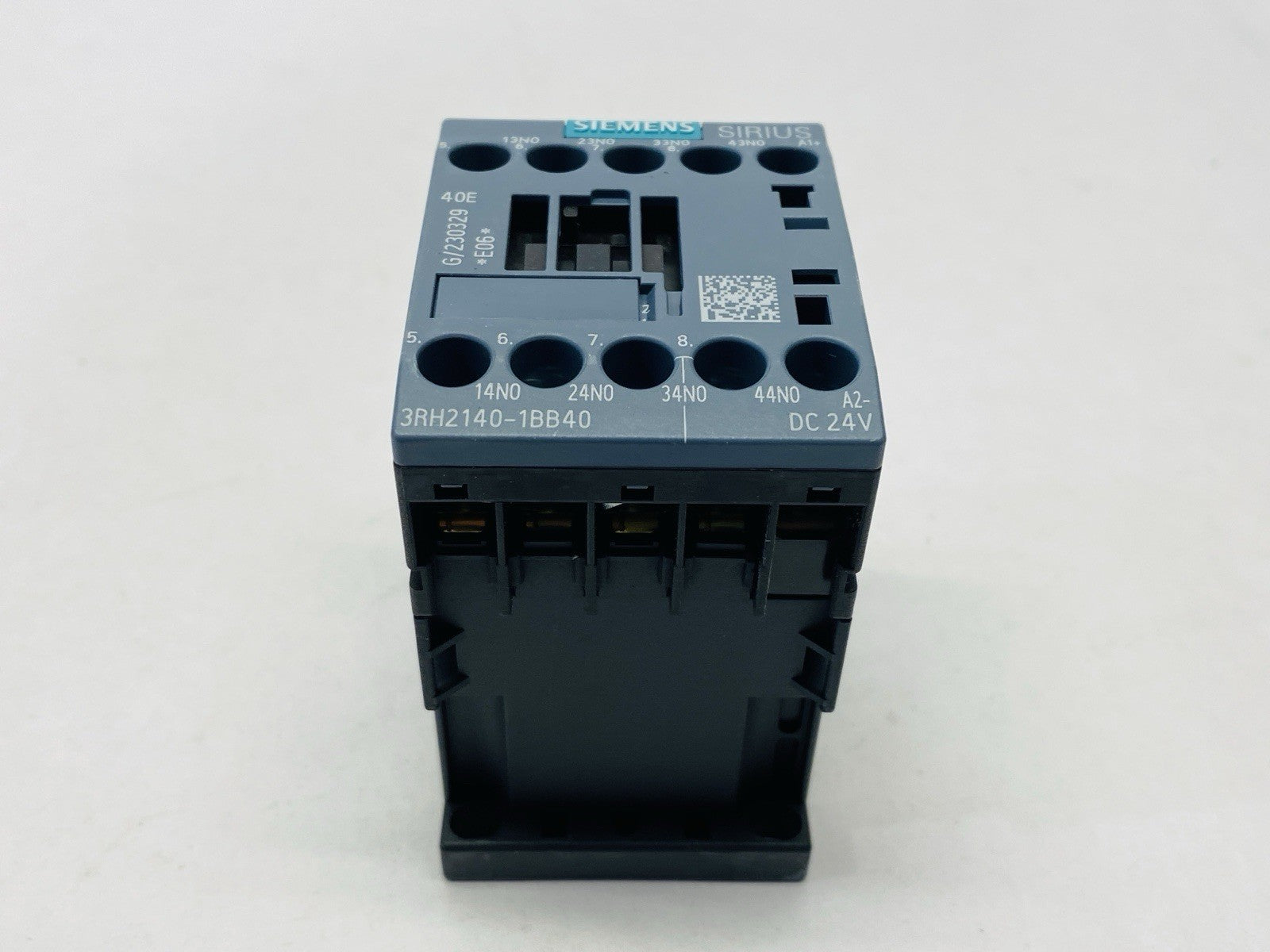Siemens 3RH2140-1BB40 Contactor Relay 4 NO 10A 230V 24VDC - Maverick Industrial Sales