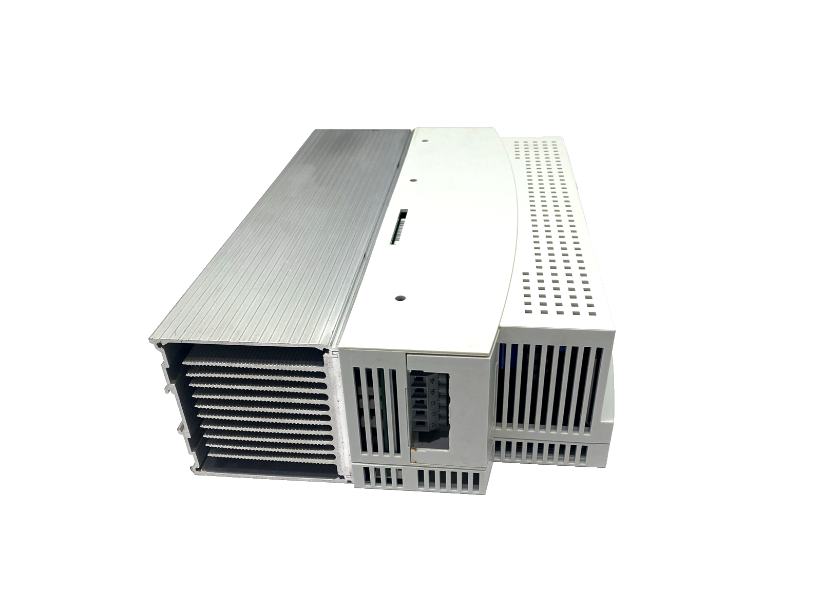 EVS9324-EPV004 | Lenze Servo Drive/Controller 480V 7A 5.8kVA 0-480Hz, 13294285 - Used - Maverick Industrial Sales