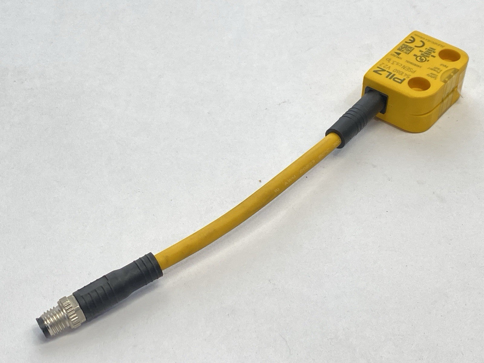 PSEN cs3.1p | Pilz V2.2 RFiD Non-Contact Safety Switch 541060 - Used - Maverick Industrial Sales