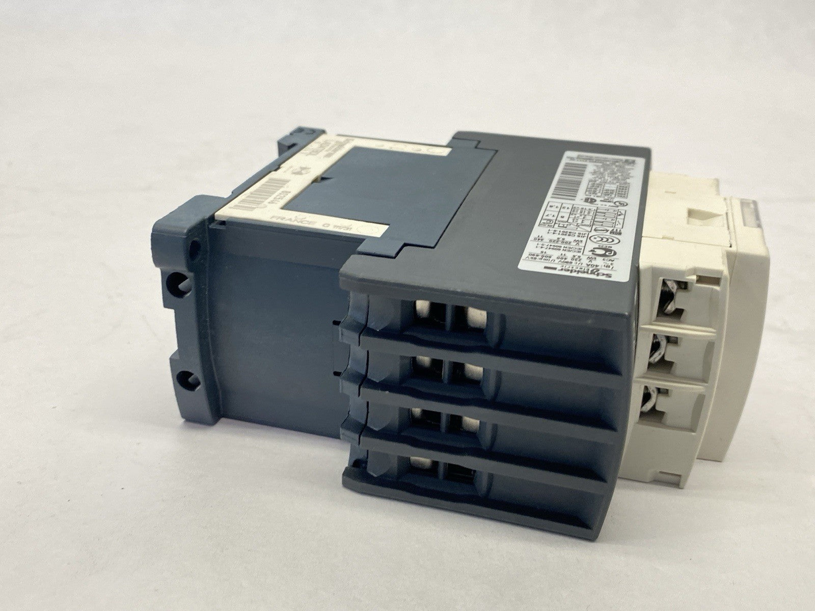 Schneider Electric LC1DT40BL IEC Contactor 4P 40A 24VDC Coil - Maverick Industrial Sales