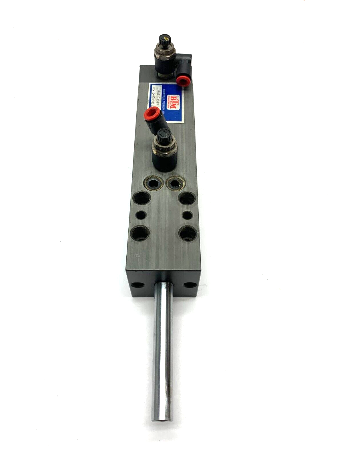 RC-15-90-CRW | BTM Corporation Pneumatic Rotary Power Clamp w/Key 002633 - Used - Maverick Industrial Sales