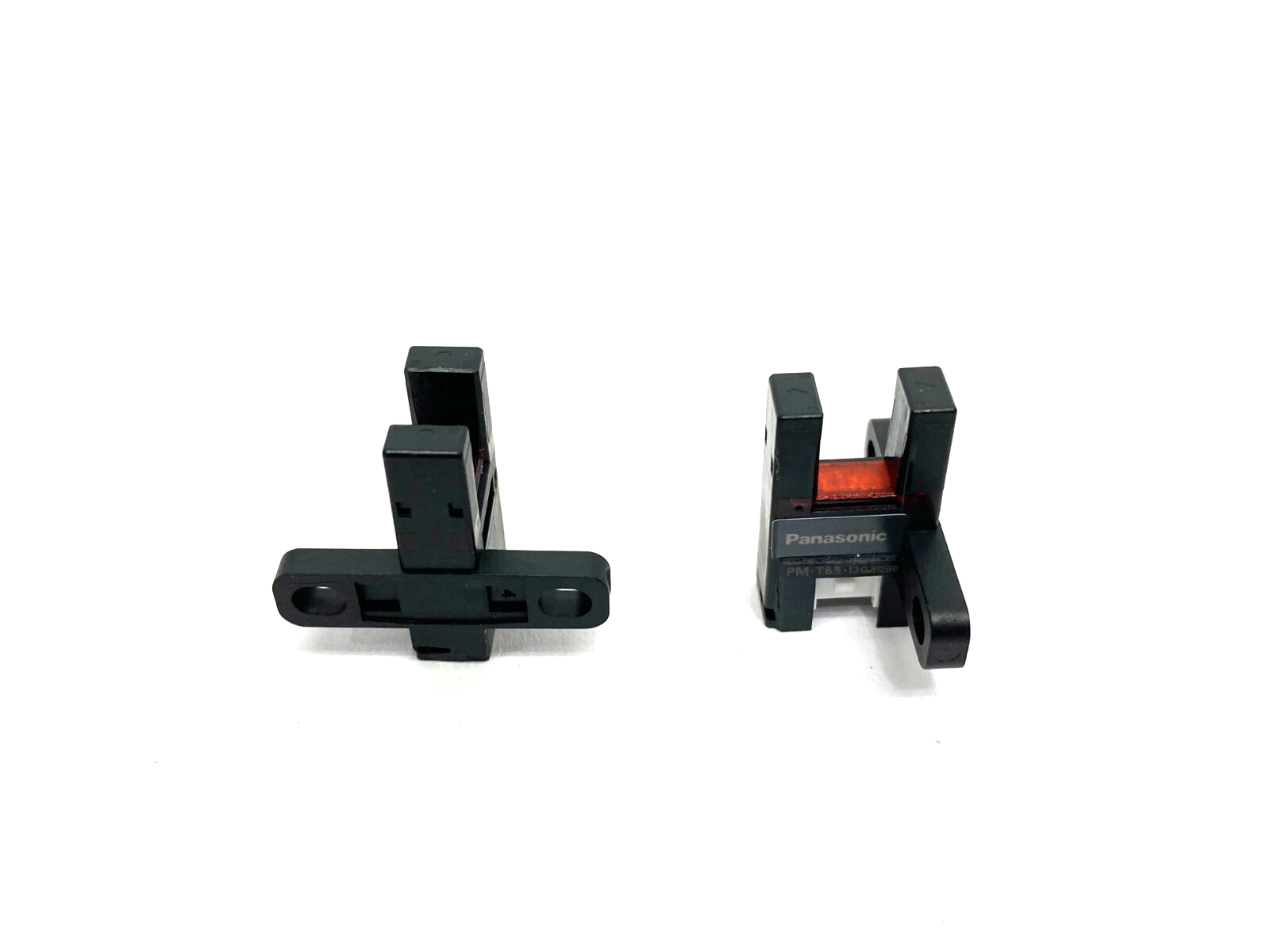 Panasonic PM-Y65-D U-Shaped Micro Photoelectric Sensor LOT OF 2 - New - Maverick Industrial Sales