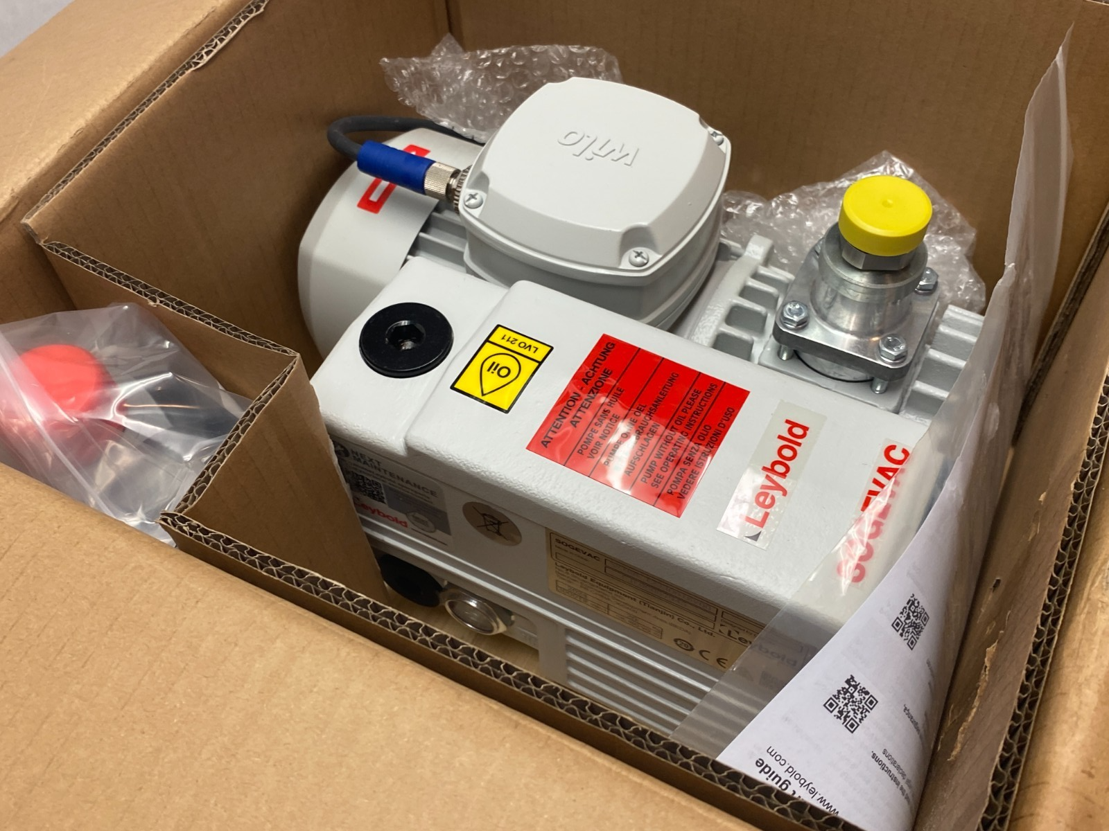 Leybold SV16B SOGEVAC Rotary Vane Vacuum Pump, Scheugenpflug SP0225444 - Maverick Industrial Sales