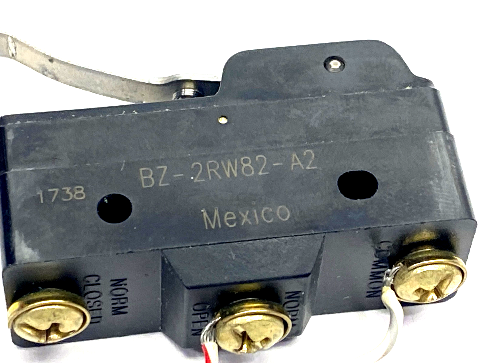 Honeywell BZ-2RW82-A2 Roller Lever Snap Action Switch SPDT 15A LOT OF 3 - Maverick Industrial Sales