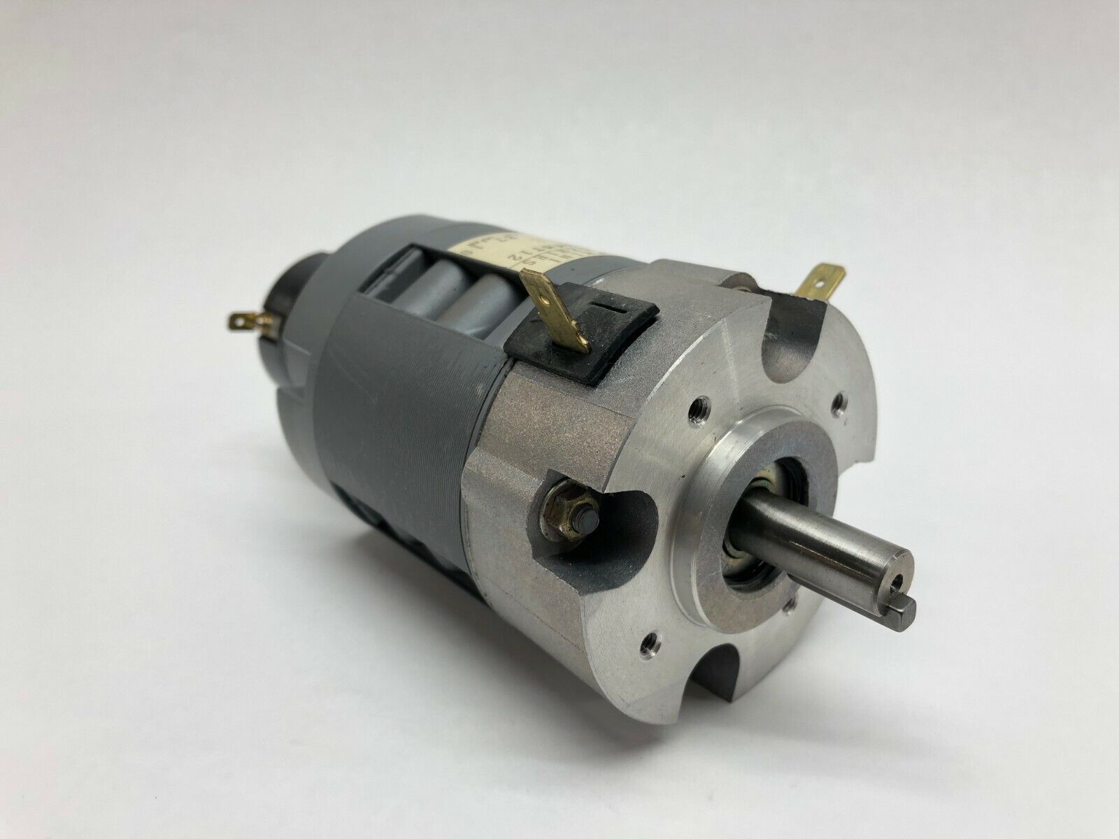 Yaskawa UGTMEM-03MMT12 Mini Series Minertia Motor, CMM Machine Axis Drive Motor - Maverick Industrial Sales