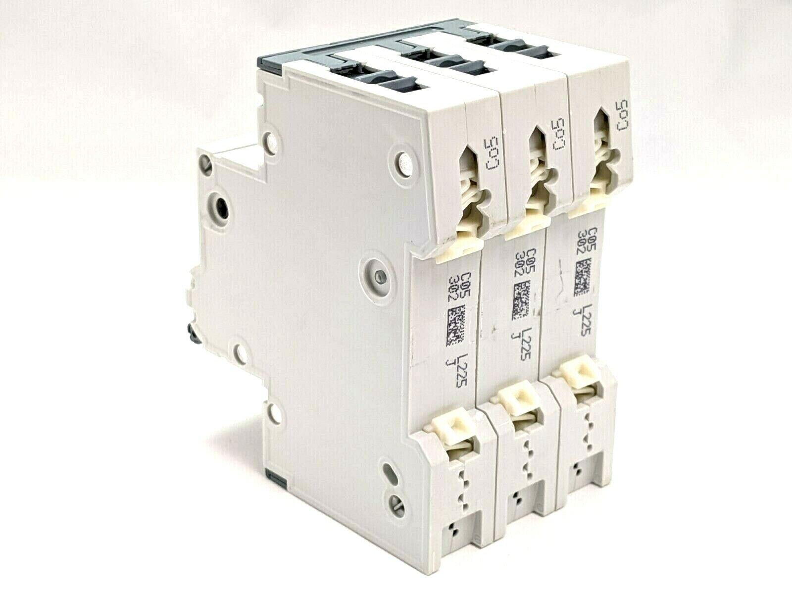 Siemens 5SY4305-7 Miniature Circuit Breaker 3 Pole .5 Amp - Maverick Industrial Sales
