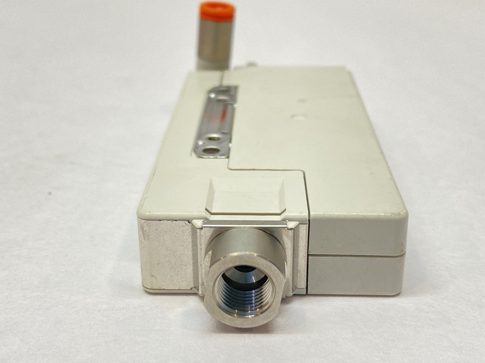IZN10E-11P17 | SMC Nozzle Type Ionizer - Used - Maverick Industrial Sales