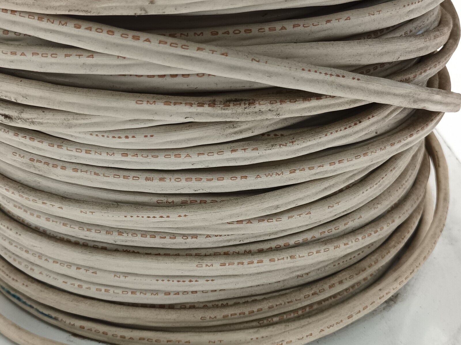 Belden 9406 T35 BGEPALFAW Beige Shielded Comm. Cable 22 AWG Tinned Copper 250' - Maverick Industrial Sales