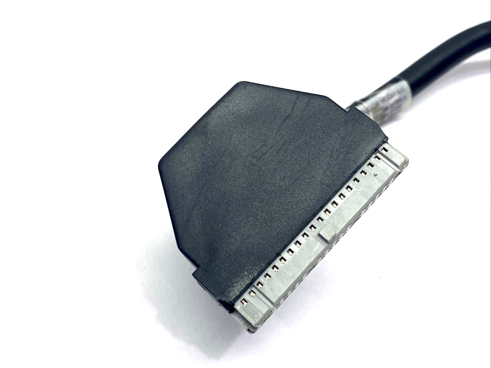 ZL-4CBL4-1 | Automation Direct DirectLOGIC 32 ZIPLink Cable 1m - Used - Maverick Industrial Sales