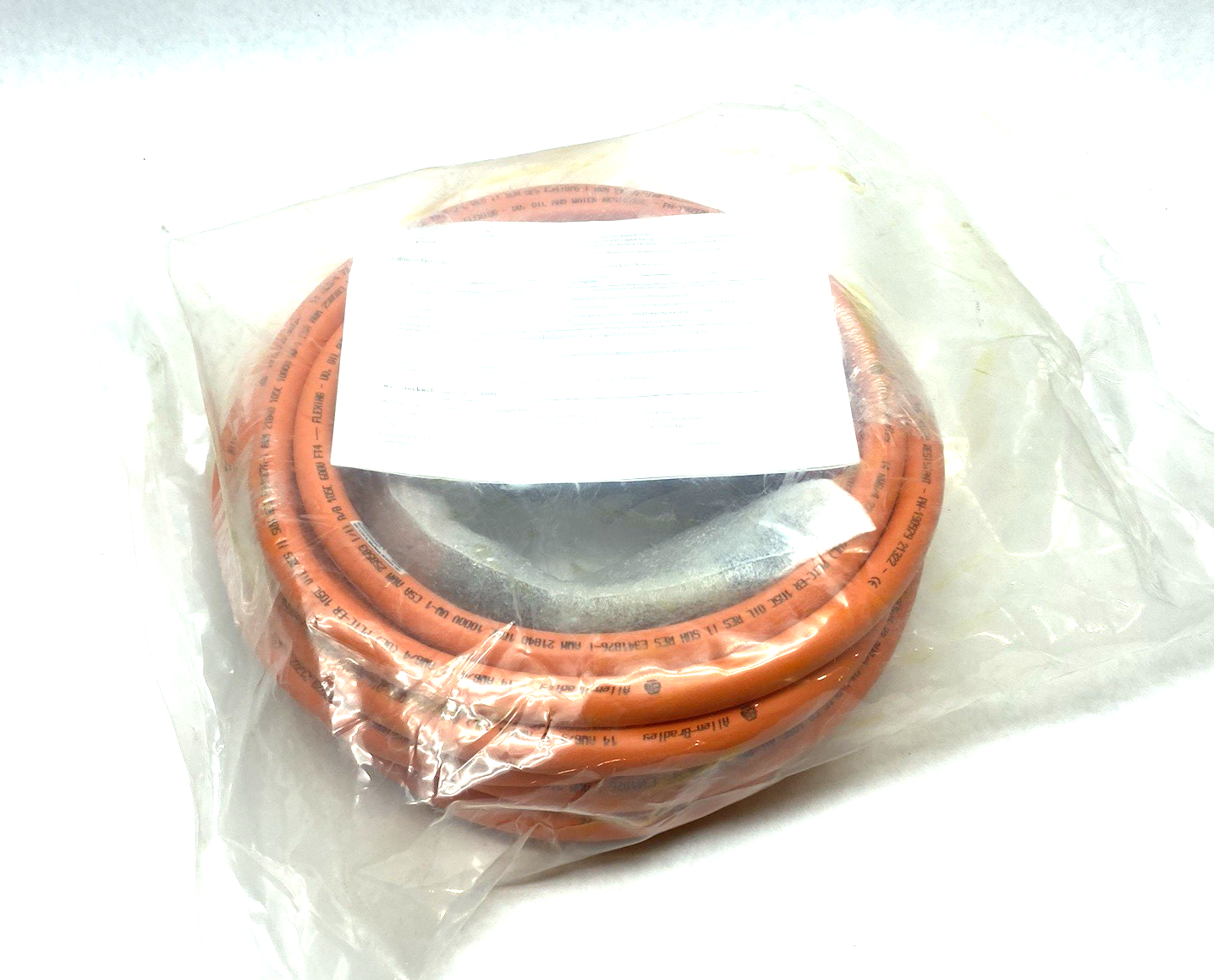 2090-CSBM1DE-14AF10 | Allen Bradley Ser. A Kinetx Single Cable, DSL 10m Cont. Flex - New - Maverick Industrial Sales