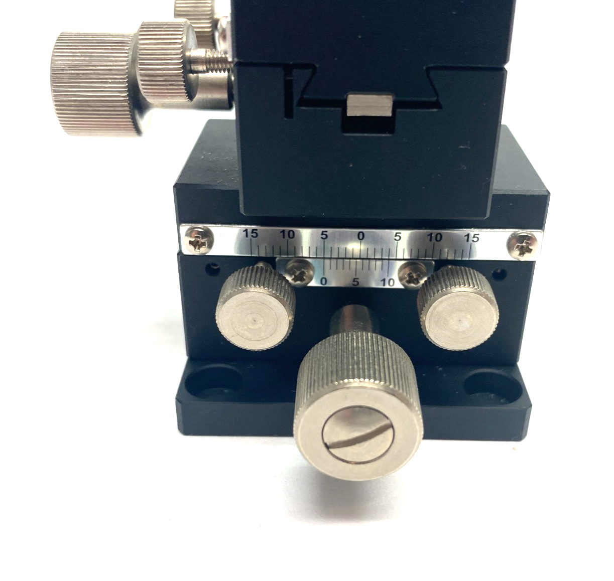 MiSUMi XYDTSC50 Dovetail Rack & Pinion Manual XY Axis Stage, Low-Profile 30mm - Maverick Industrial Sales