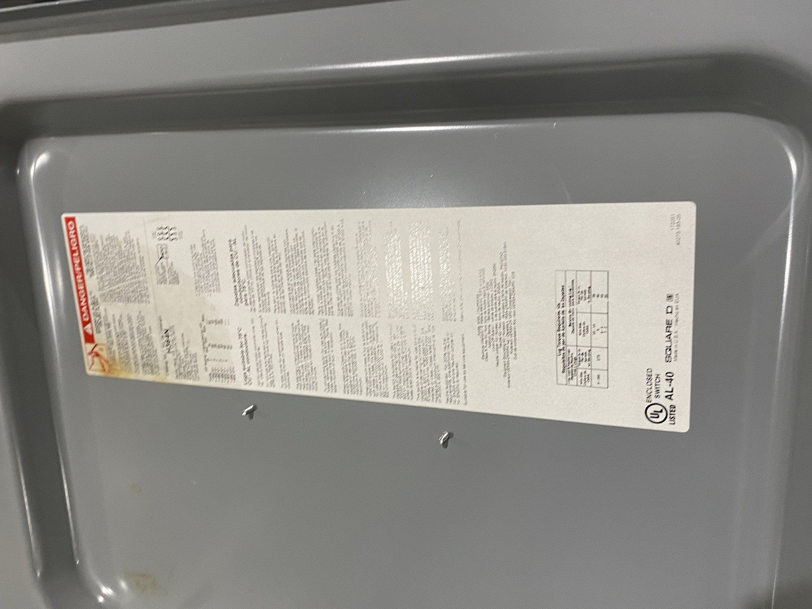 H364N | Schneider Square D Safety Switch, Heavy Duty, Fusible, 200A, 4-Wire 3-pole - Used - Maverick Industrial Sales