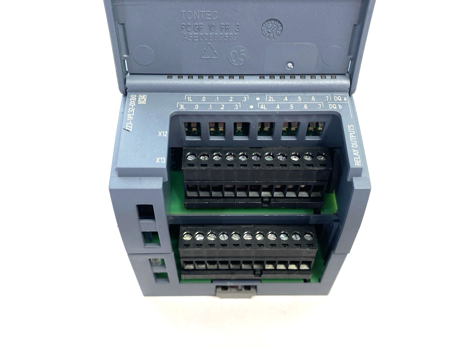 6ES7223-1PL32-0XB0 | Siemens SIMATIC S7-1200 Digital I/O Mod. SM 1223 16 DI/16 DO - Used - Maverick Industrial Sales