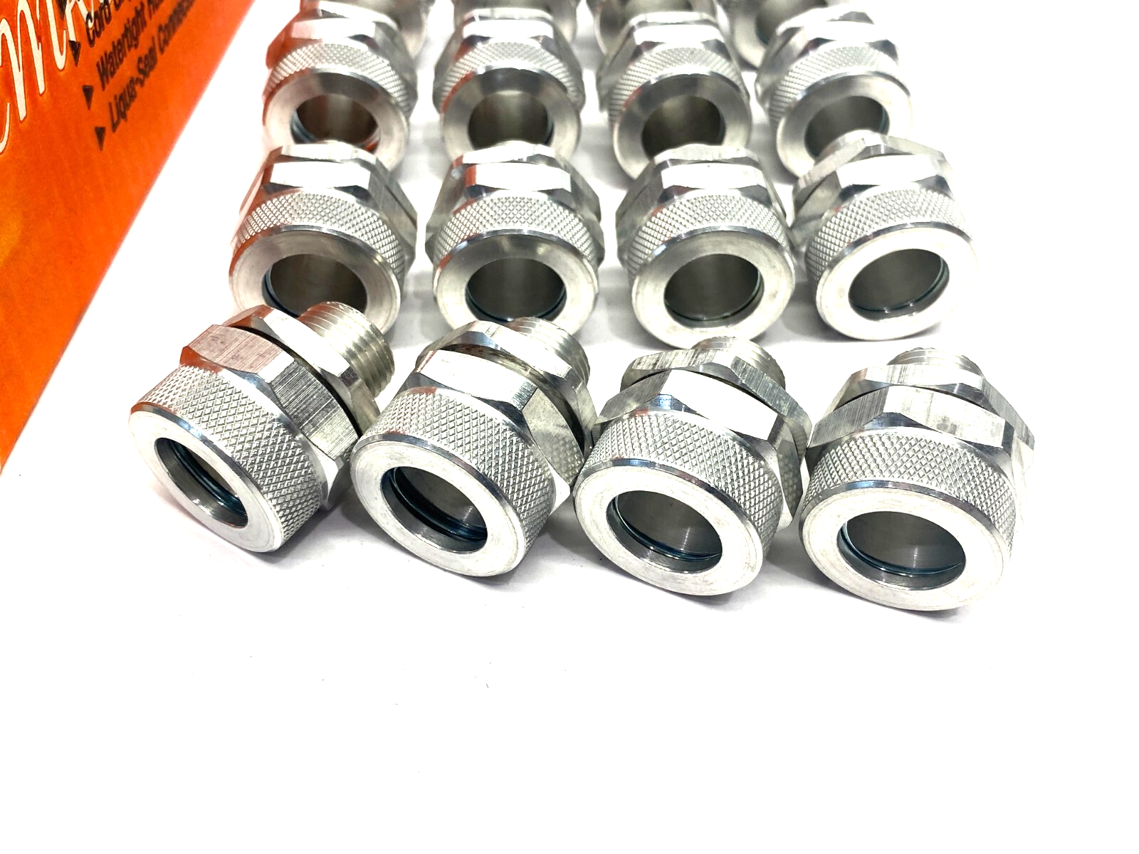 Remke RSR-1200-W Tuff-Seal Aluminum Cord Crip Bushing 1/2" NPT BOX OF 16 - New – Open box - Maverick Industrial Sales