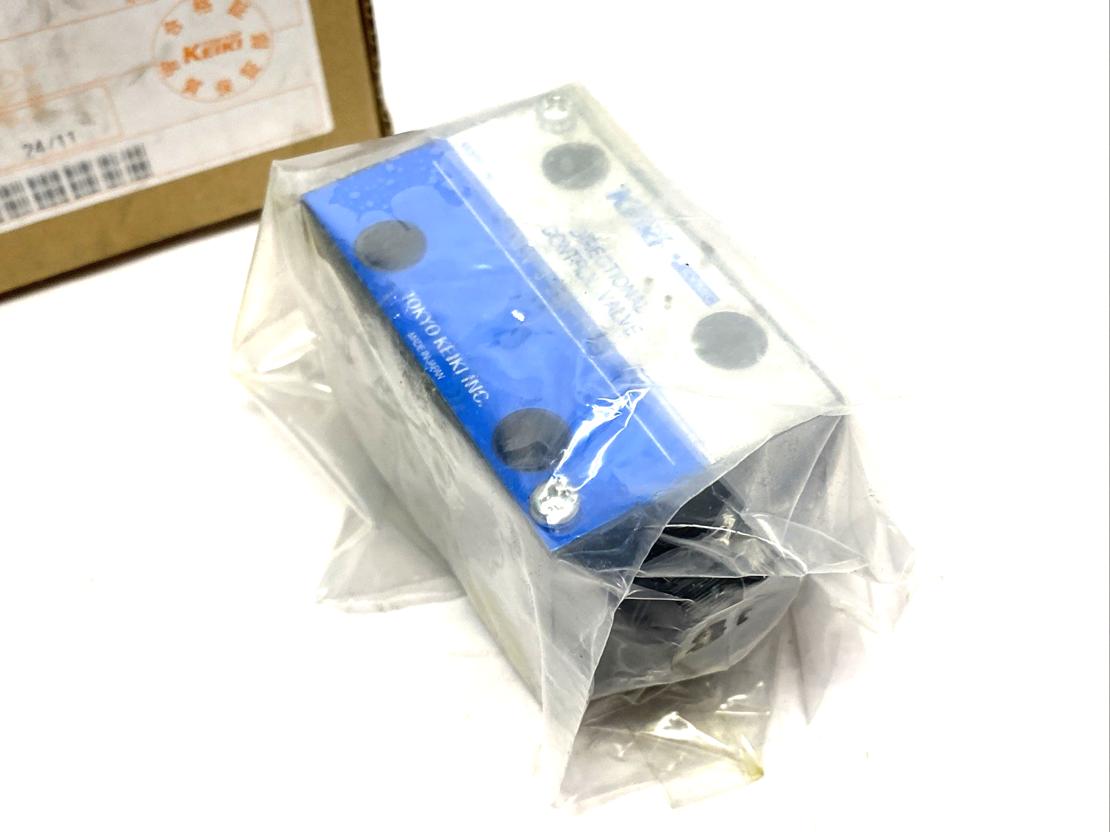 Tokyo Keiki DG3V-3-29A-11-S1 Directional Control Valve - Maverick Industrial Sales