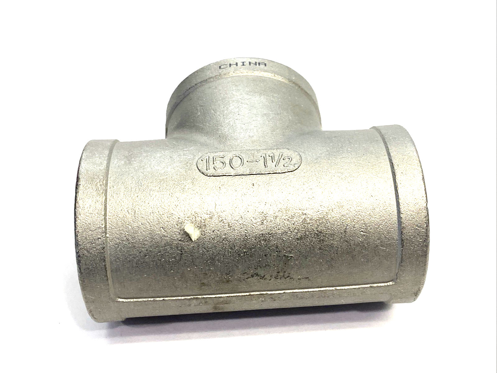 4464K55 | 304 SS Threaded Pipe Fitting, Low-Pressure, Tee Connector, 1-1/2" NPT - New – Open box - Maverick Industrial Sales