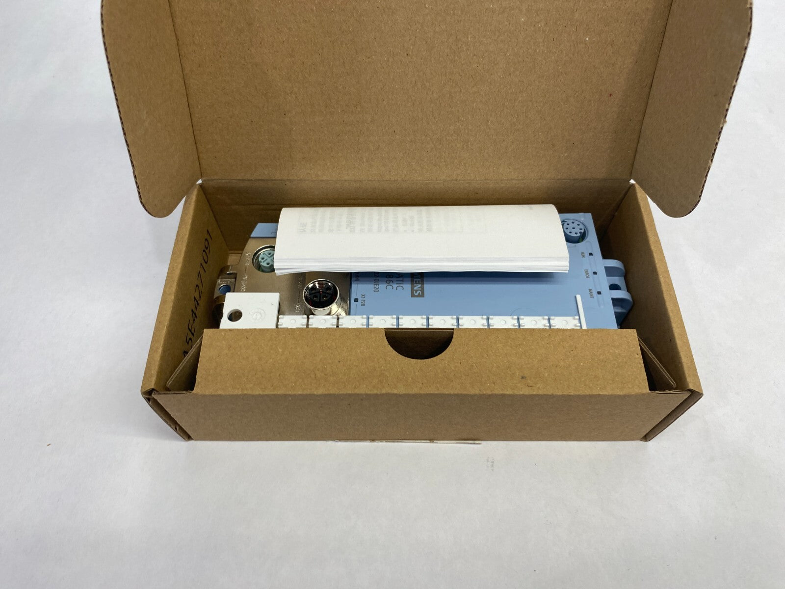 Siemens 6GT2 002-0JE20 SIMATIC RF RFID Communication Module - Maverick Industrial Sales