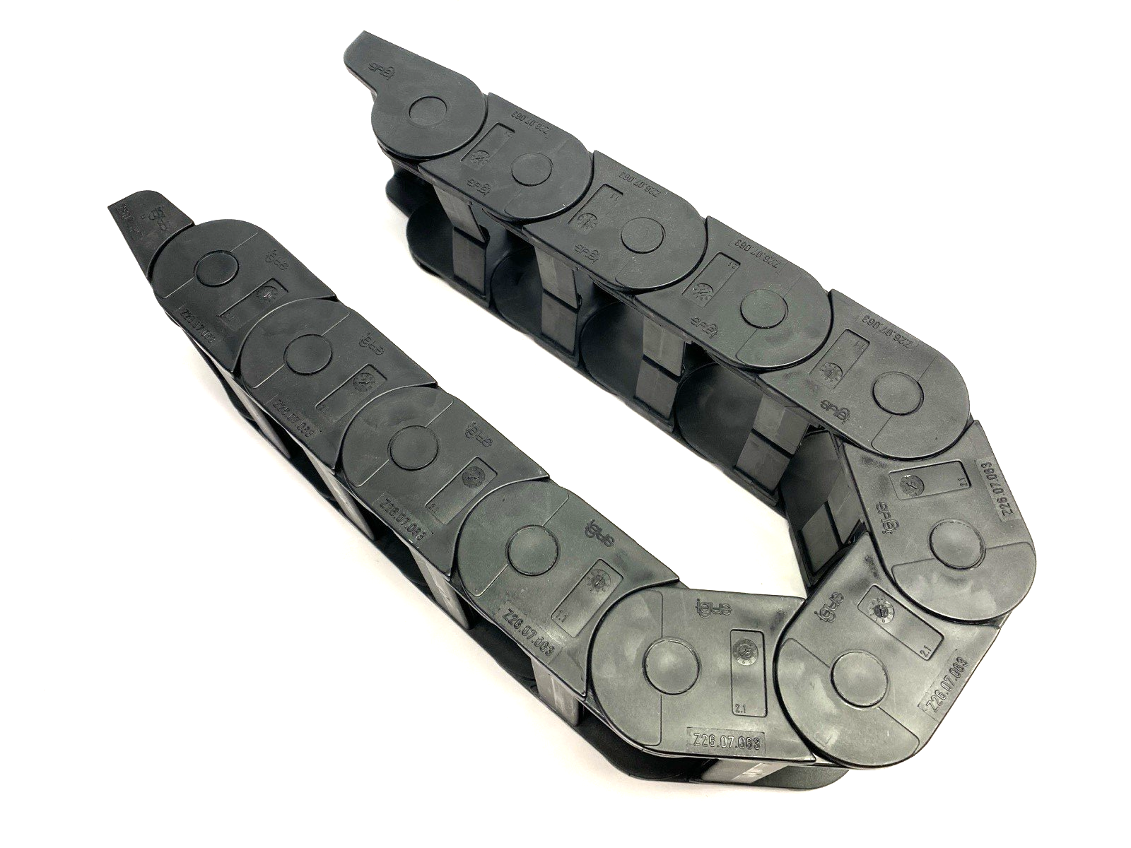 Z26.07.063.0 | Igus Energy Chain Cable Carrier 11 Links w/ Mounting Brackets - New – Open box - Maverick Industrial Sales