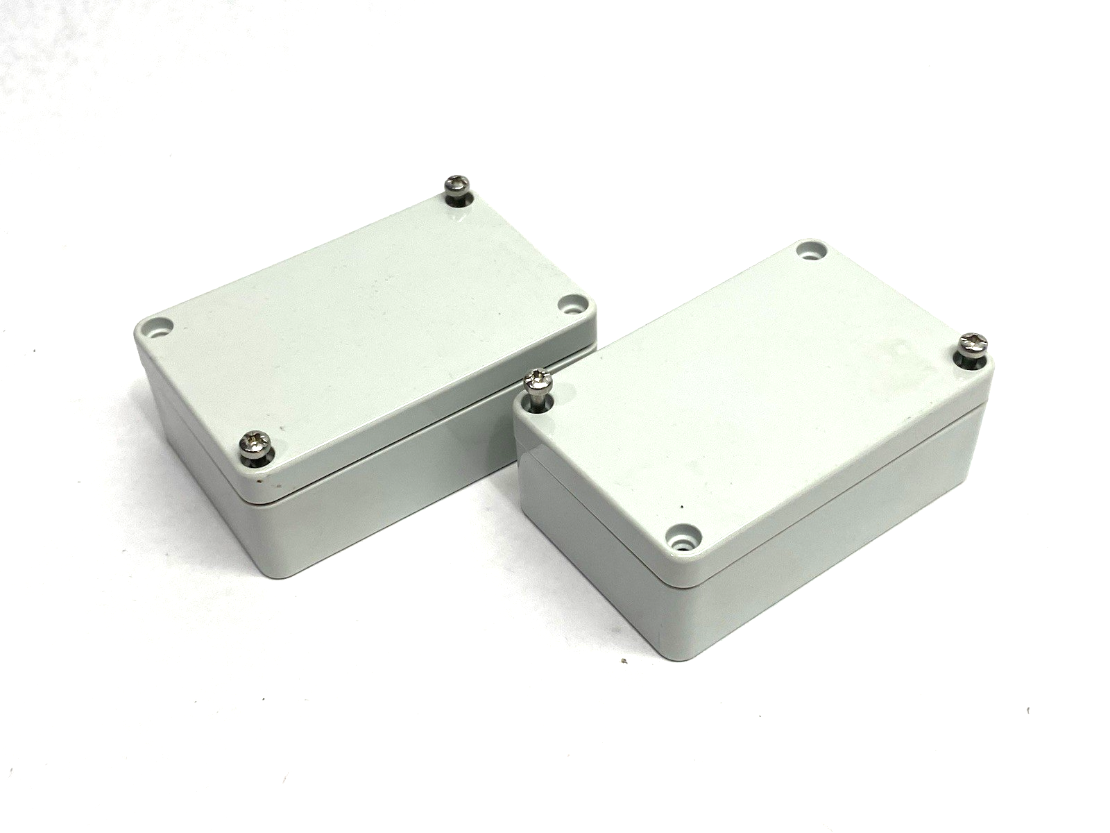 HW-S906003WW | Hubbell Stahlin Non-Metallic Enclosure NEMA 4X LOT OF 2 - New – Open box - Maverick Industrial Sales
