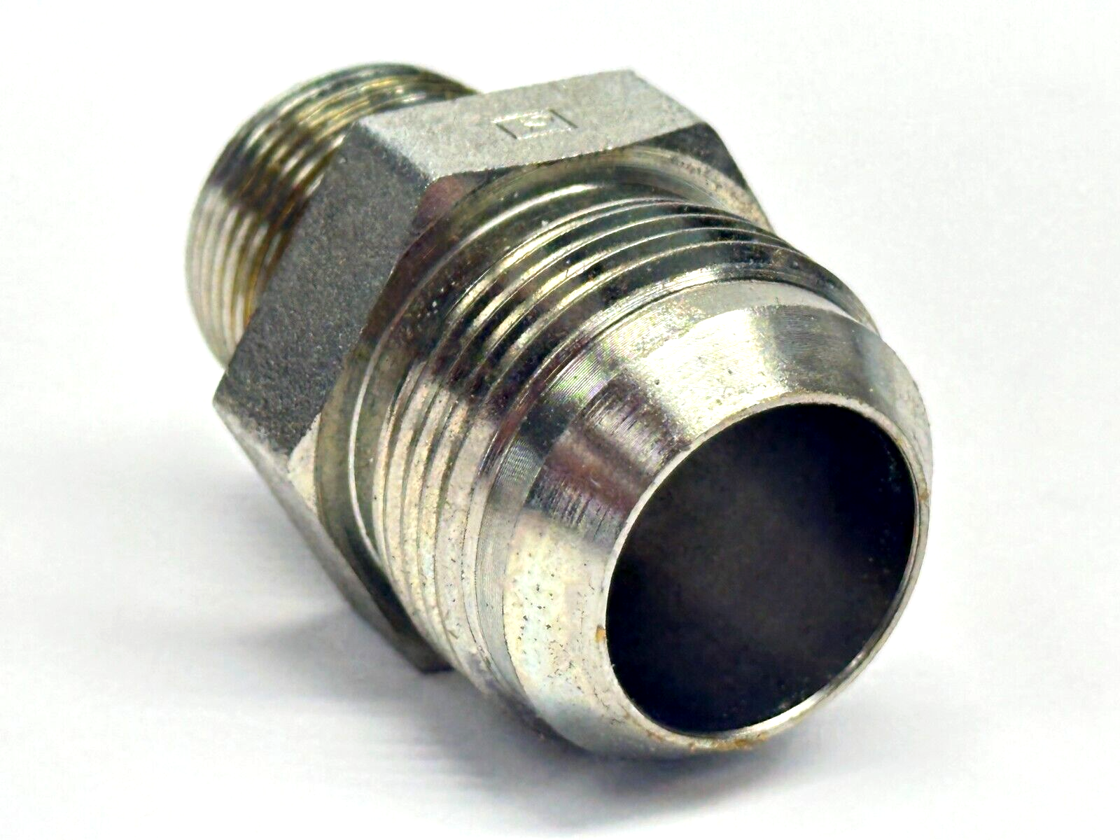 Parker 16-12 FTX-S Adapter 3/4" MNPT x 1" JIC - Maverick Industrial Sales