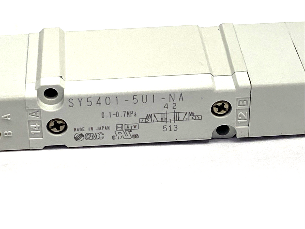 SY5401-5U1-NA | SMC Solenoid Valve, 5-Port 3-Pos. Exhaust Center, Internal Pilot - New – Open box - Maverick Industrial Sales