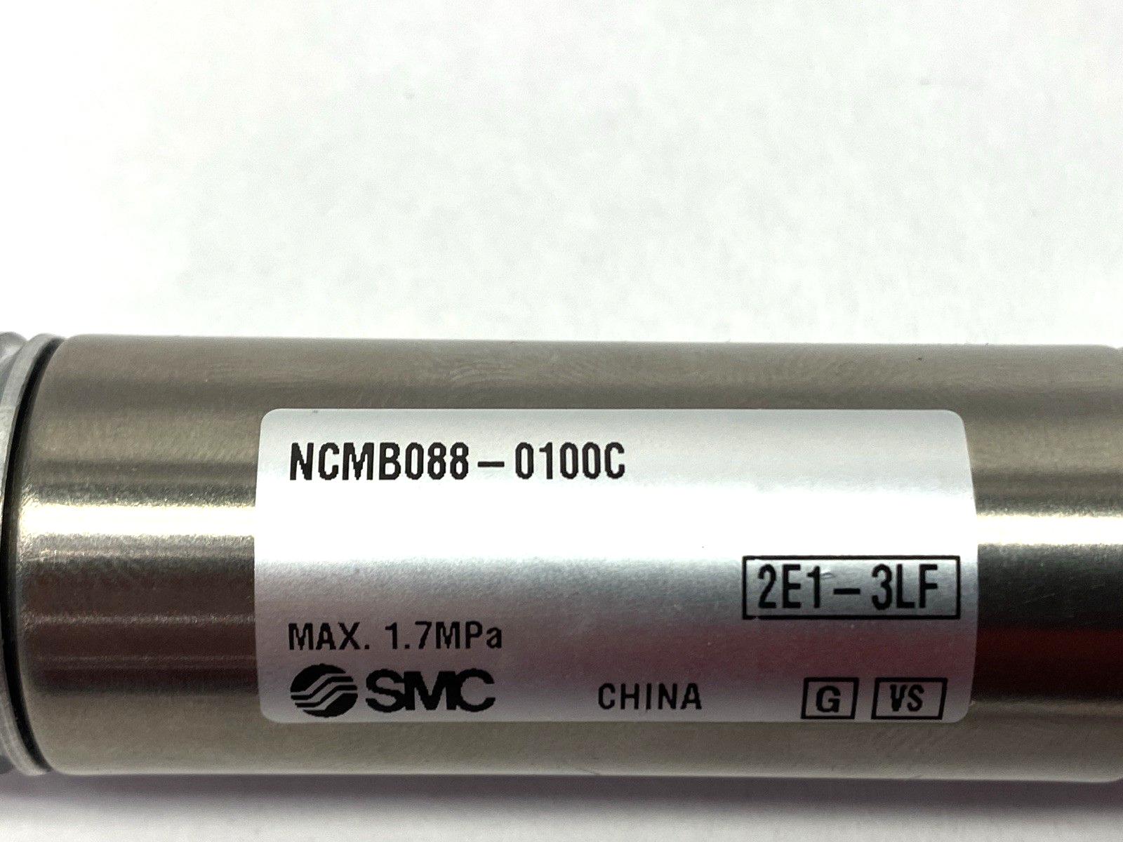 SMC NCMB088-0100C Stainless Steel Round Body Cylinder 7/8" Bore 1" Stroke - Maverick Industrial Sales