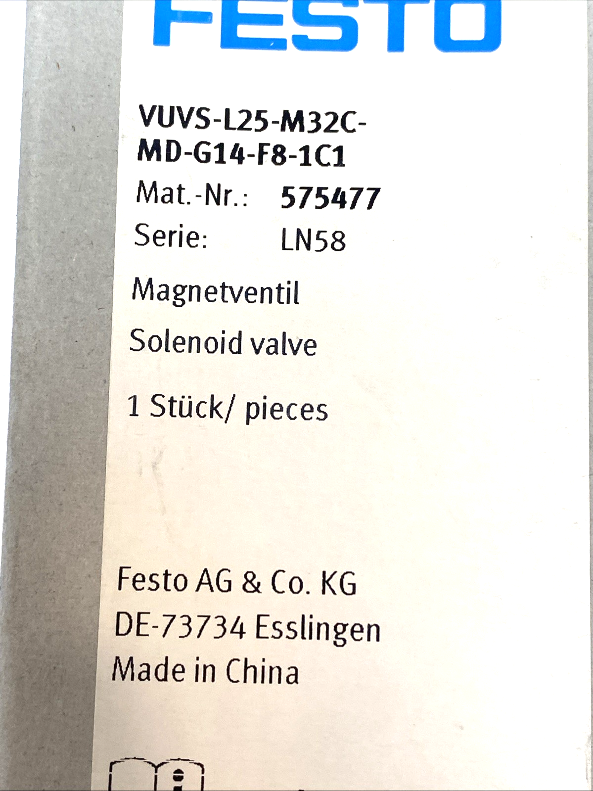 VUVS-L25-M32C-MD-G14-F8-1C1 | Festo Solenoid Valve 3/2 24VDC 575477 - New – Open box - Maverick Industrial Sales