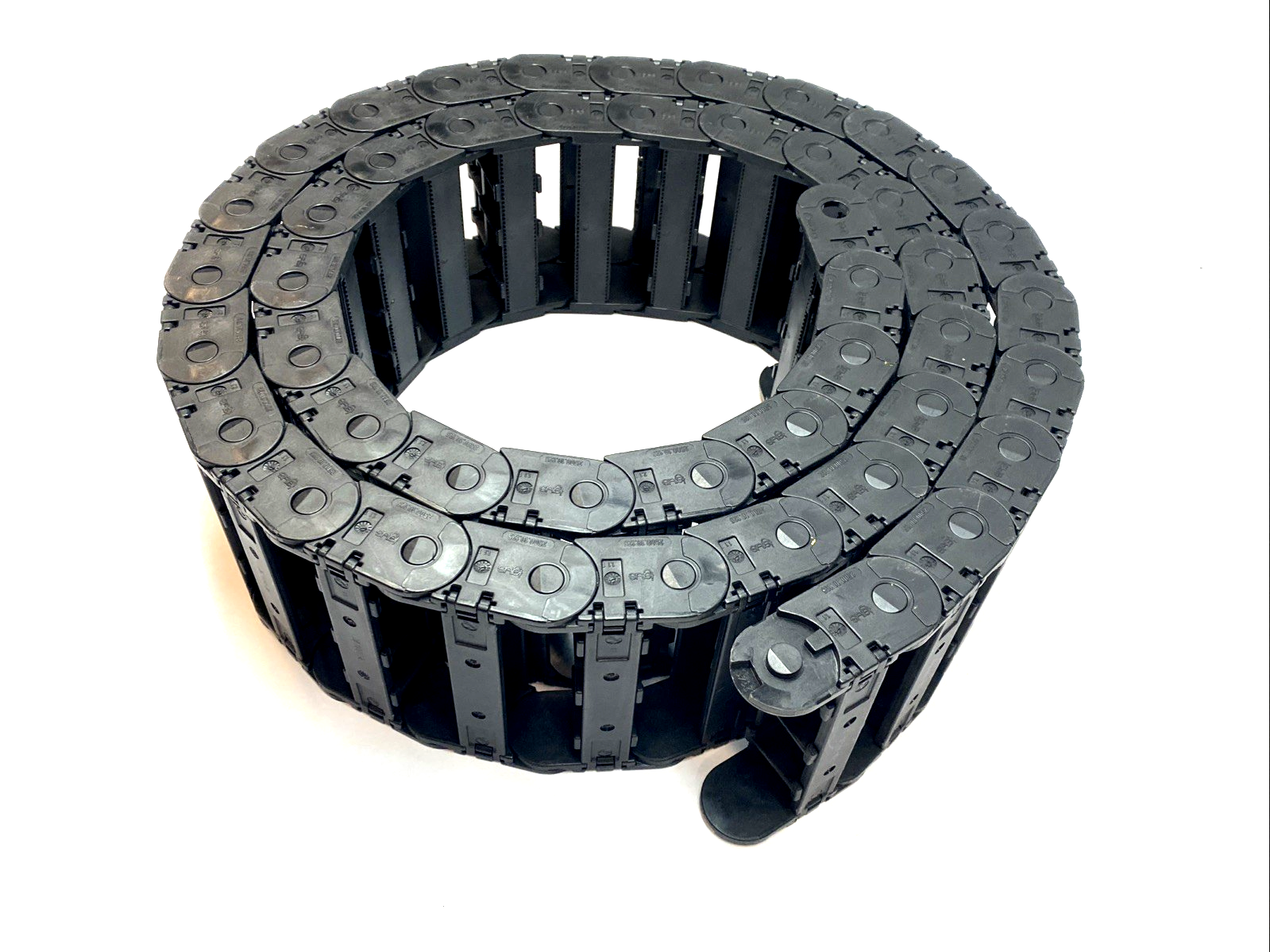 2500.10.125.0 | Igus E2 Energy Chain 100mm Width 125mm Radius 46 Links - New Other - Maverick Industrial Sales